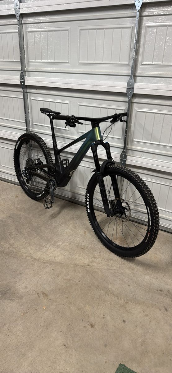 Scott Genious 910 Size Medium