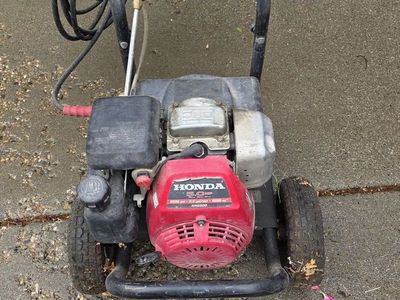 Pressure Washer