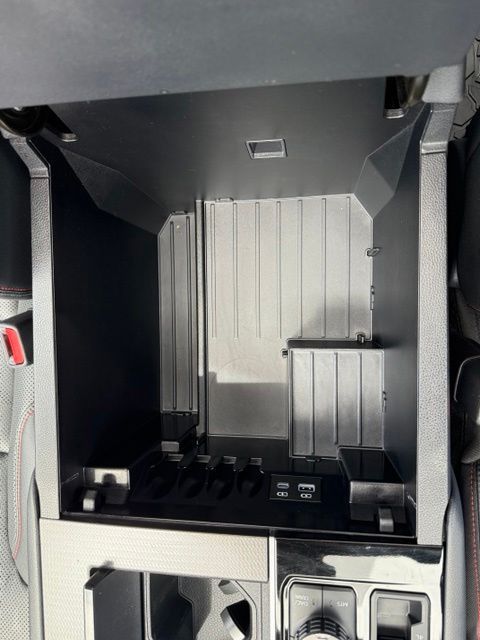 Main image 32