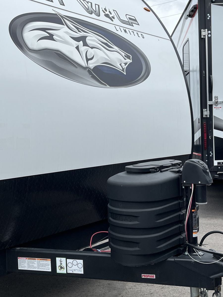 2024 Greywolf 18RR Toyhauler by Forest river.