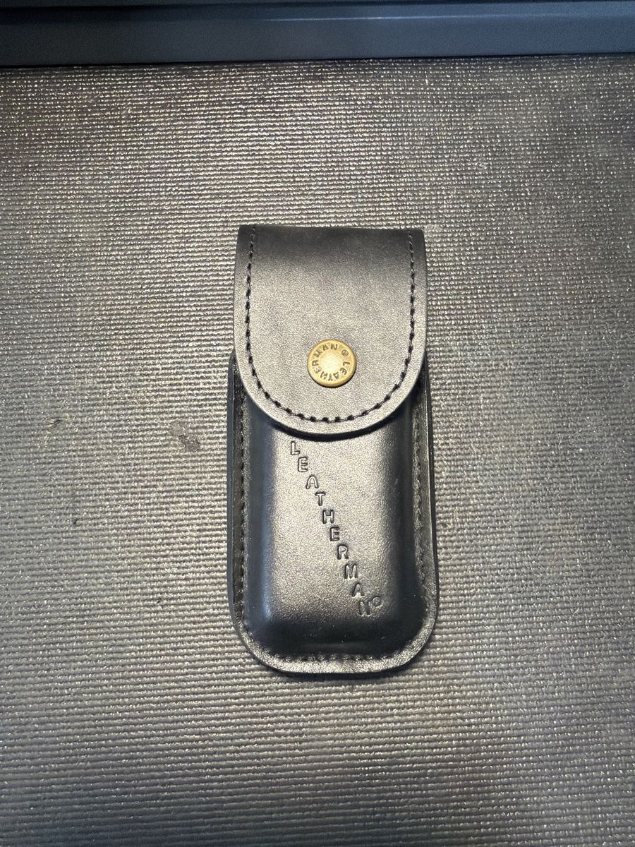 LEATHERMAN BLACK HERITAGE SHEALTH