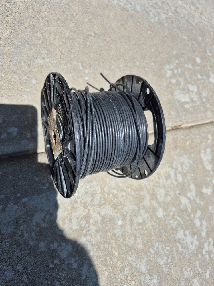 Black Electrical Wire Spool 300' of 12ga THHN 