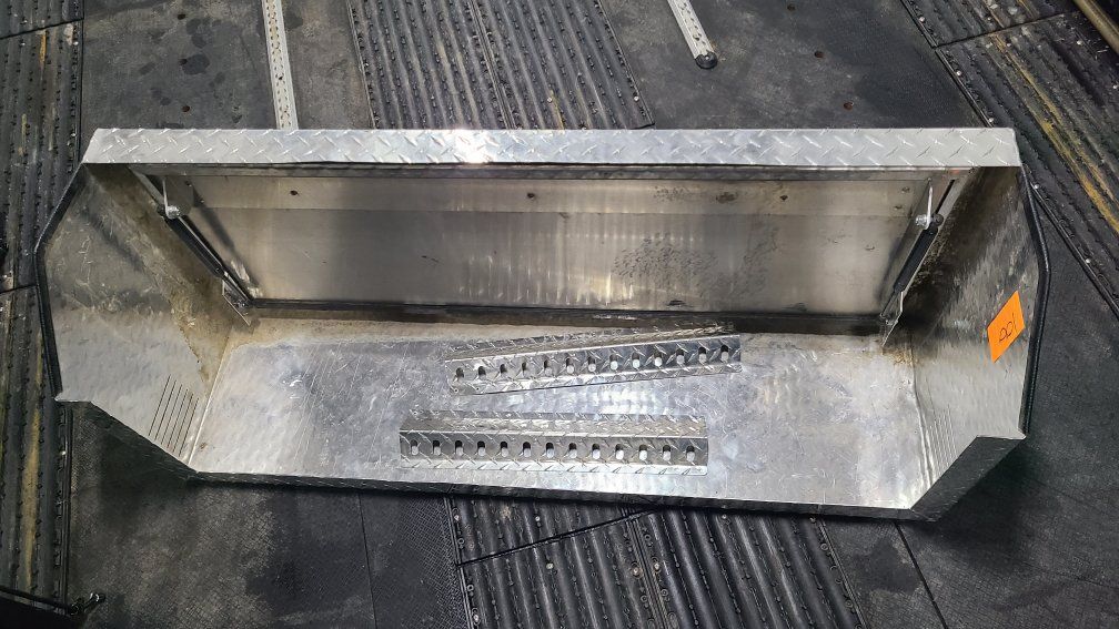 trails west  over head storage box