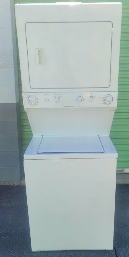 Amazing Frigidaire 27" electric stacked washer and dryer, free curbside delivery