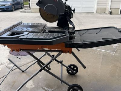 Rigid 15 amp 10” Wet Tile Saw w/ Portable Stand