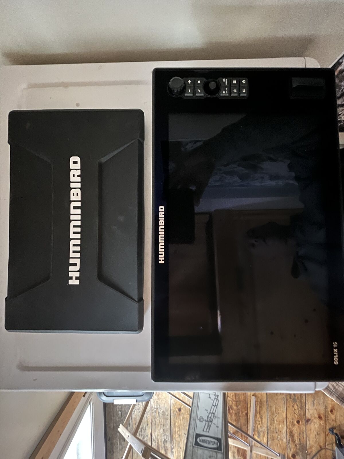 Hummingbird Solix Gen 3 fish finder