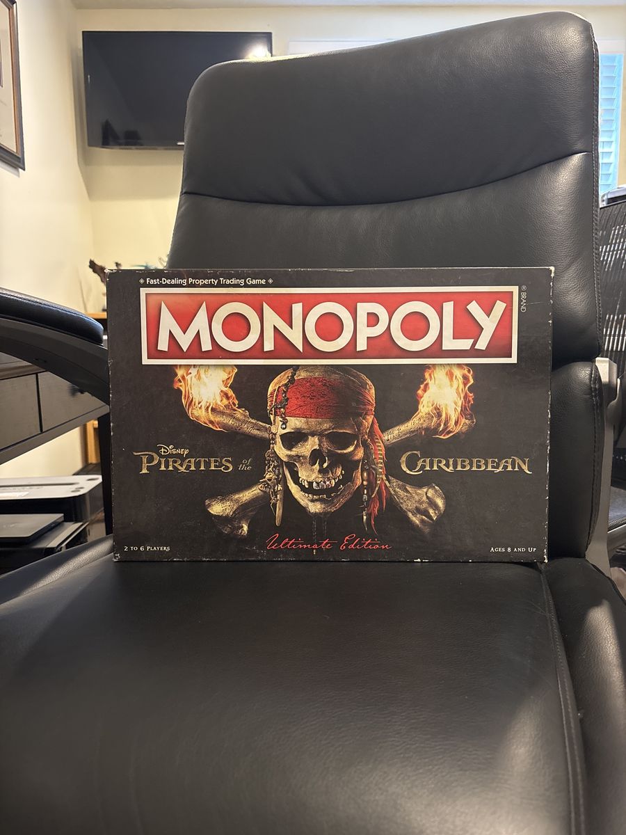 Disney Pirates of the Caribbean Monopoly Ultimate Edition Board Game 2-6 Players Ages 8+
