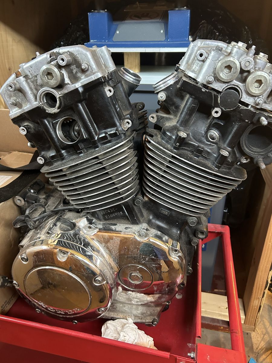 Honda vt1100 motor project