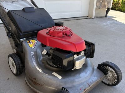 Honda HRR216 VKA Self-Propelled Lawn Mower - Fully Serviced