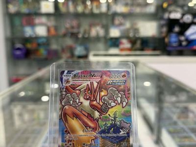 Pokemon Blaziken VMAX (Alternate Art Secret) - SWSH06: Chilling Reign (SWSH06)