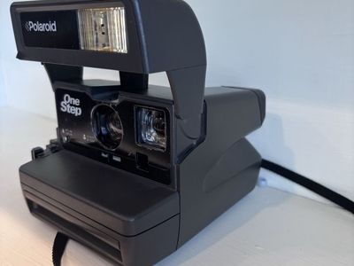 Polaroid One Step Instant Camera Vintage 600 Film Instant Camera
