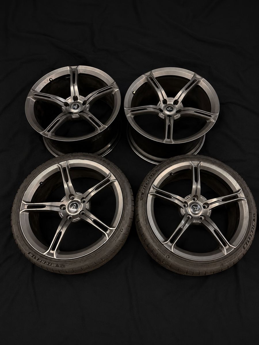 McLaren 650 s 5-Spoke Wheels with Michelin Tires - Set of 4