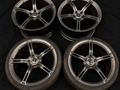 McLaren 650 s 5-Spoke Wheels with Michelin Tires - Set of 4