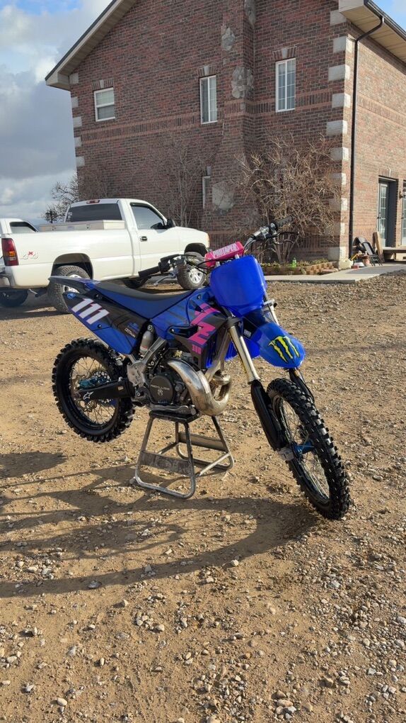 Yz300X 2 Stroke BRAND NEW MOTOR