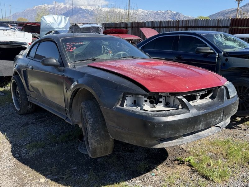 2000 Ford Mustang Parts