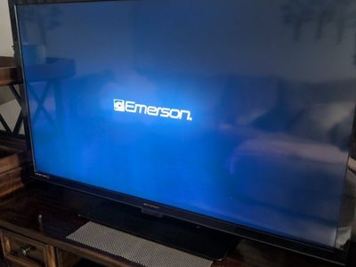 Emerson TV 50 in