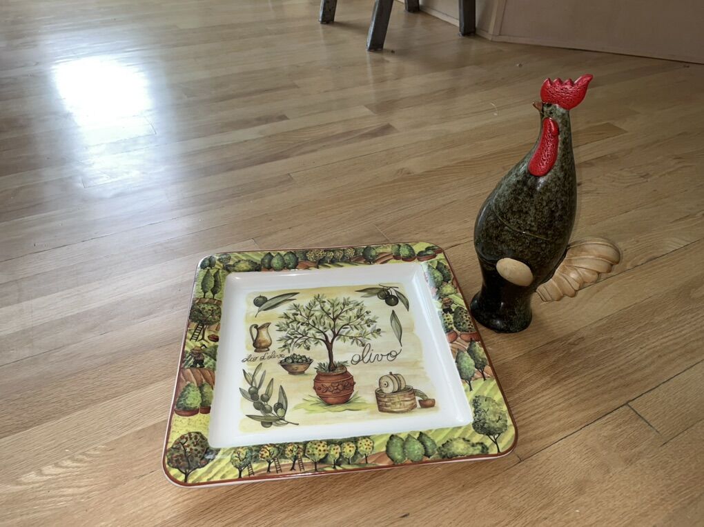 Kitchen Decor Rooster and Platter