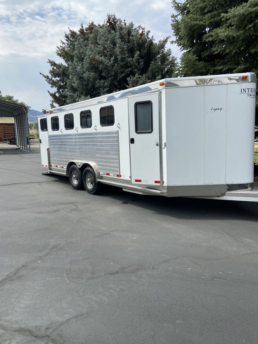 Four Horse Trailer