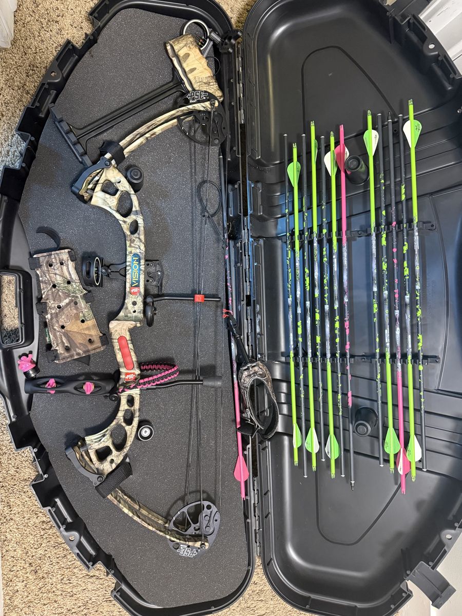 PSE Vision Camo Compound Bow Set - Right Handed, Pink & Green Accents, Hard Case & Arrows