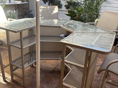 Outdoor Patio Bar Set with Glass Top and Matching Bar Stools