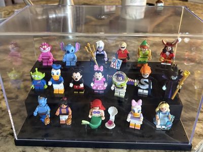 LEGO 71012 Disney Series 1 Complete Set of 18 Minifigures with Display Case