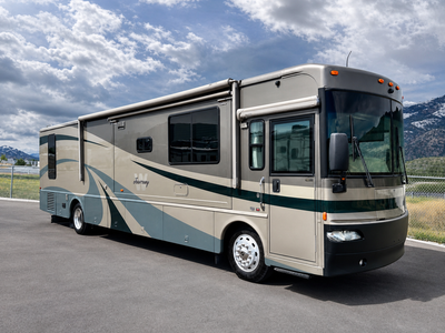 2004 Winnebago Journey