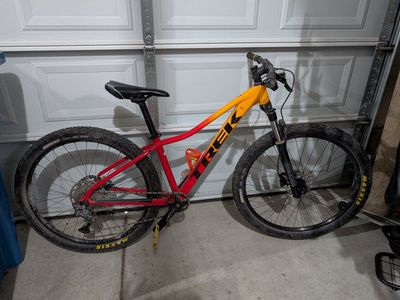 Trek Marlin 7 Mountain Bike Yellow and Red Fade Frame with Front Suspension Small