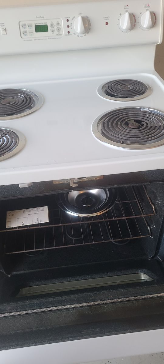 GE Electric Range