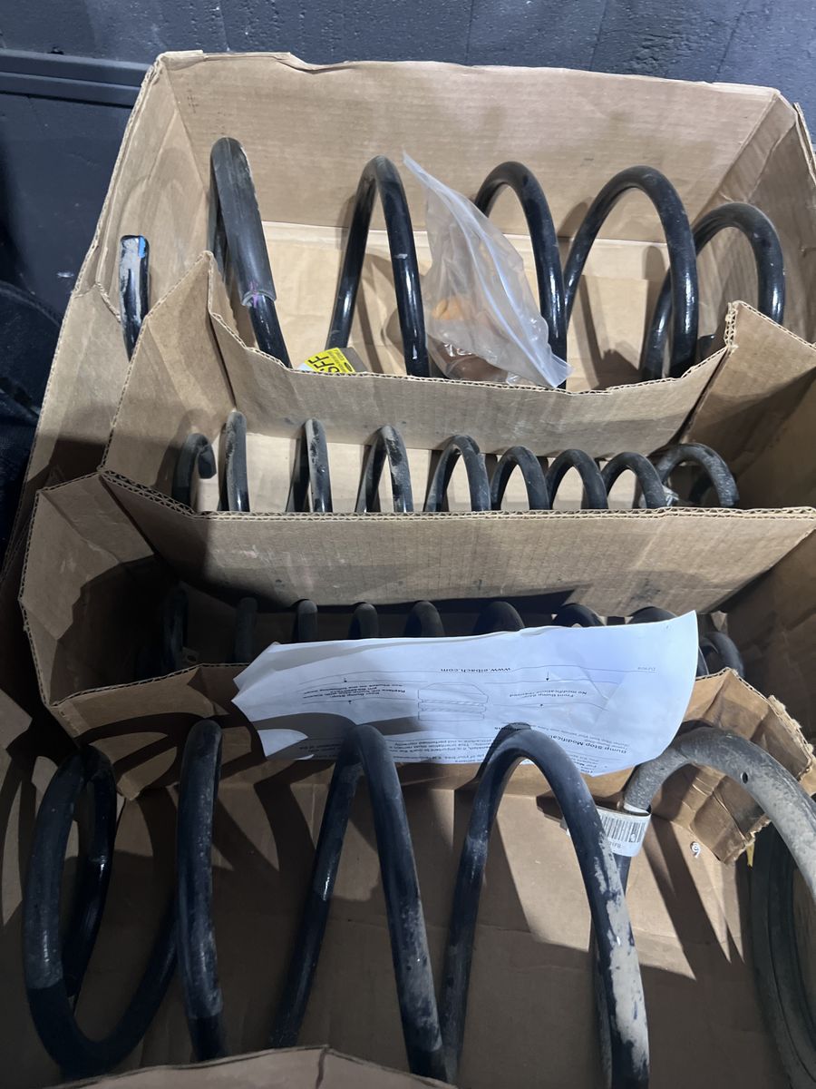 2011-2014 Ford Mustang Gt OEM coil Springs