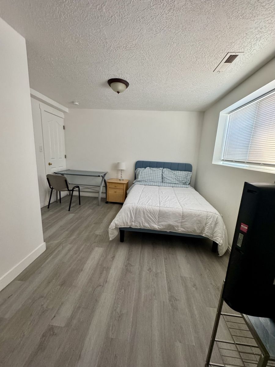 FURNISHED ROOM FOR RENT - AMERICAN FORK (BASEMENT) MEN ONLY