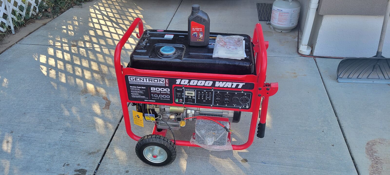 Brand new 10,000 Watt generator