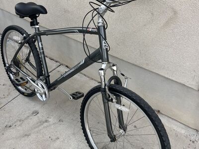 Dismond Back Road Bike Front Suspension