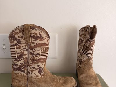 Ariat Digital Camo and Suede Youth Square Toe Western Boots 13 1/2