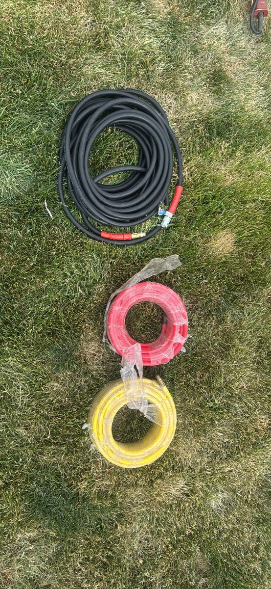 Assorted Air / Pressure Hoses – Contractor Grade