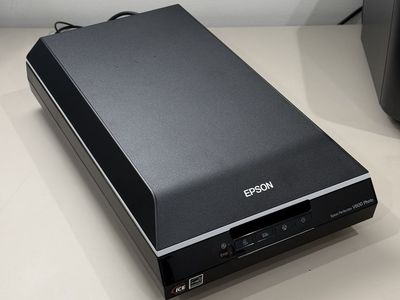 Epson Perfection V600 Photo Scanner -