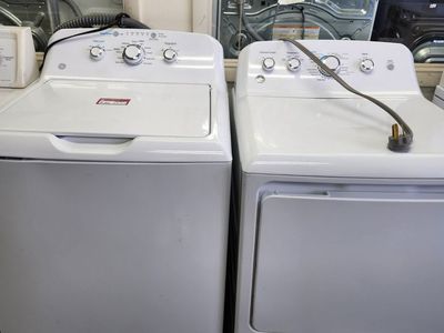 GE White Top Load Washer & Electric Dryer Set! W-Warranty