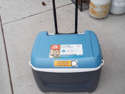 Igloo Max Cold 62 Quart Cooler