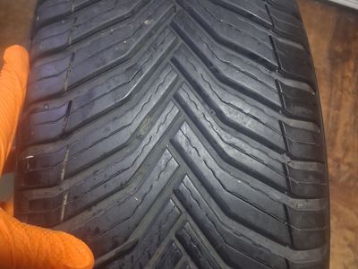 3 excellent Michelin tires