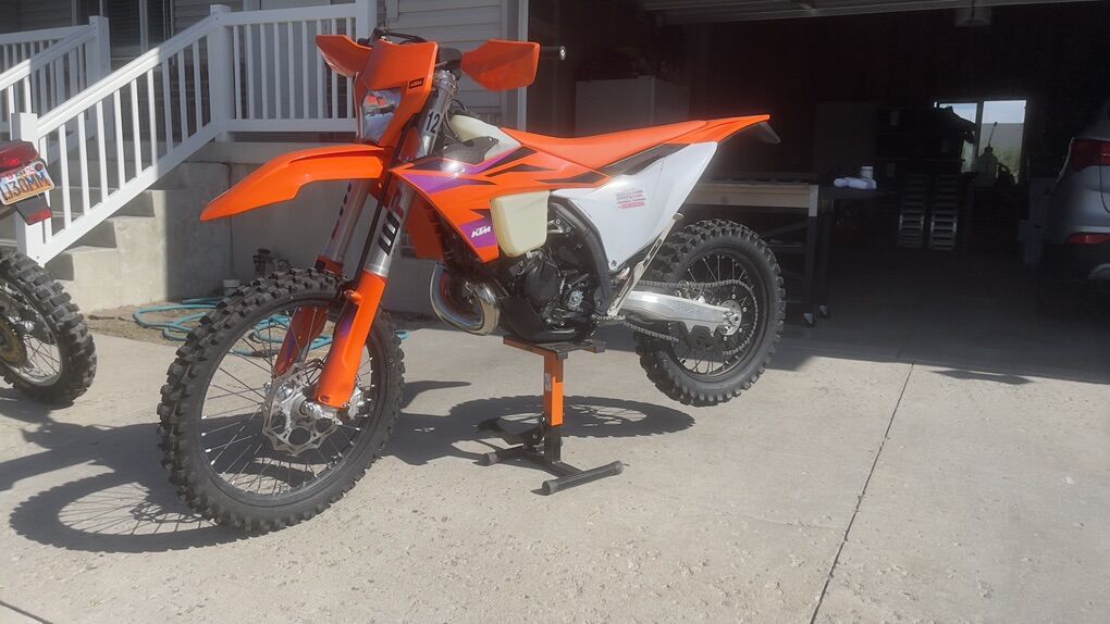 2024 KTM XCW150