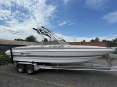 05 Larsen 268LXI $20,500. OBO storage rental available.