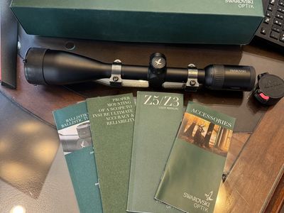 Z5 Swarovski Rifle Scope (like new)