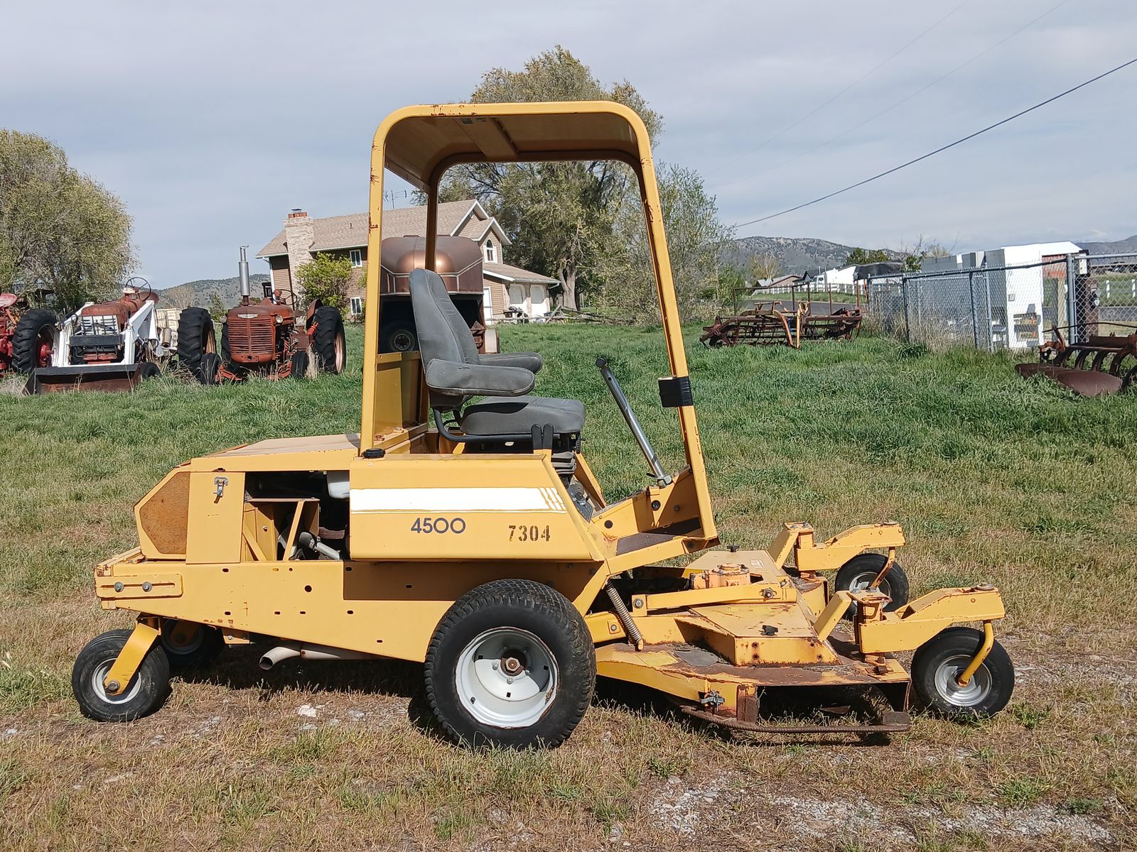 Zero Turn 4500 Hustler Lawn Mower