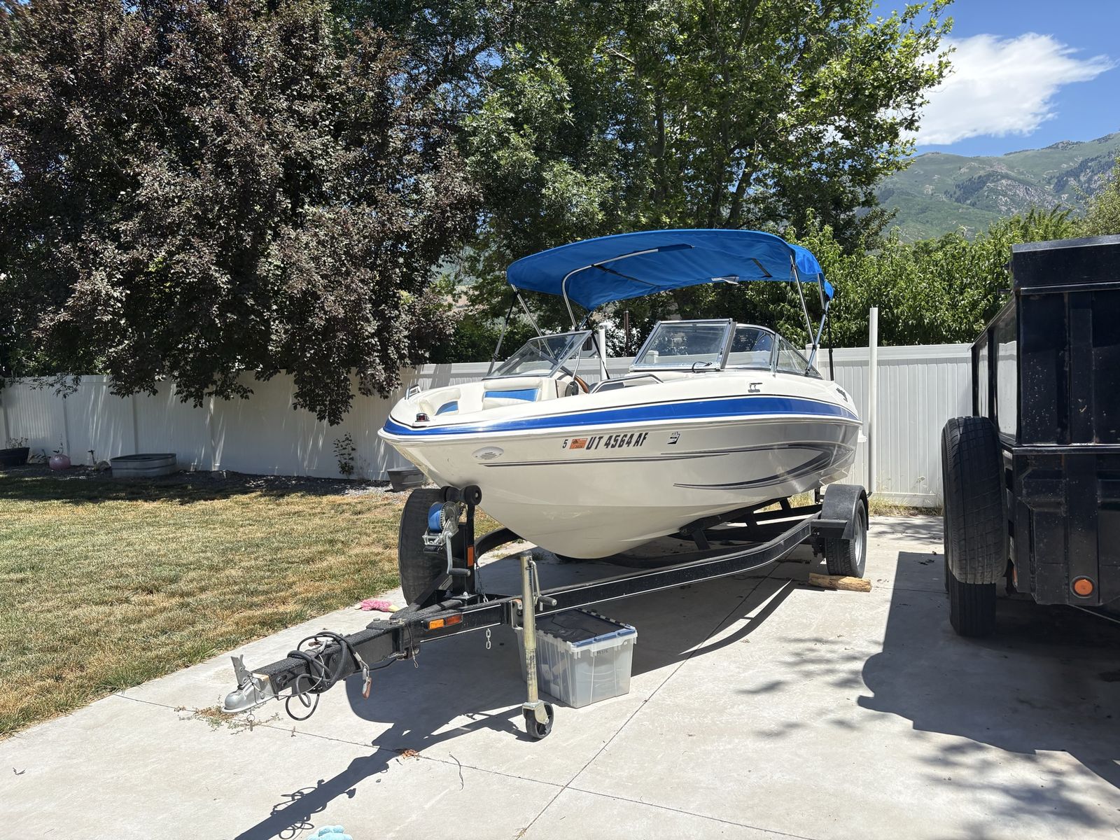 2009 Glastron GT-185