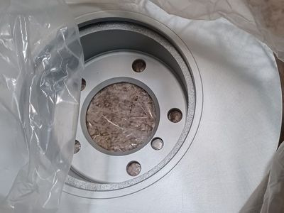 2006-2011 Hyundai Azera, KIA Amanti Front Rotors and Pads