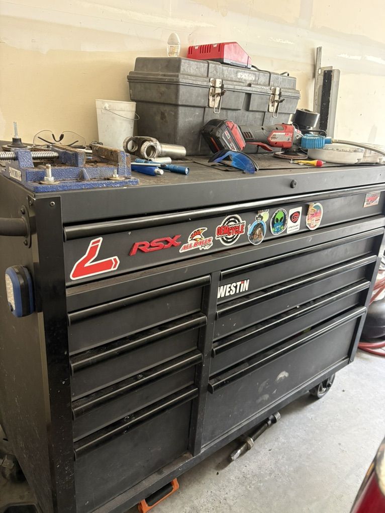 Large Took Box