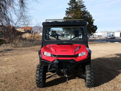 2024 Honda Pioneer 1000-5 Deluxe