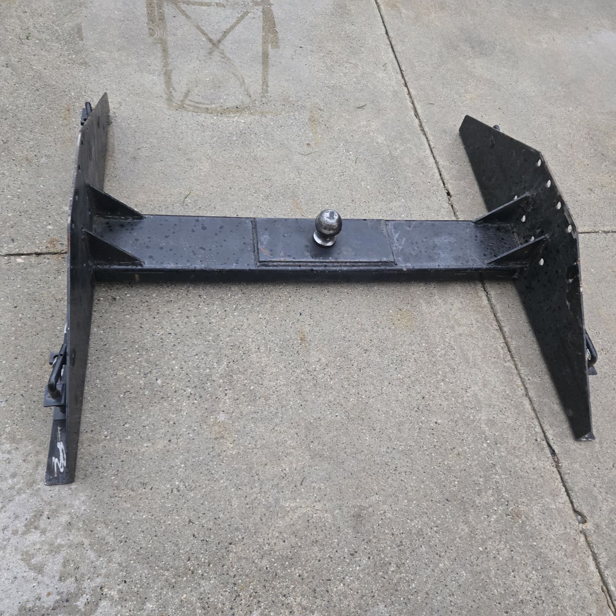 Gooseneck trailer hitch