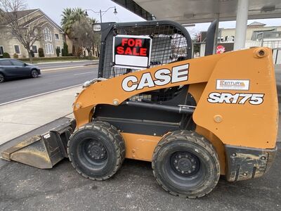 Case SR175 skid Steer Low Hours New Tires