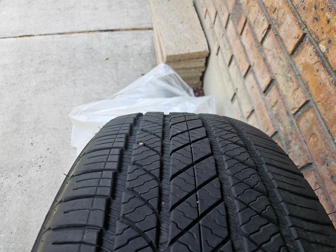 Used Bridgestone Truck Tire