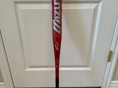 Mizuno Techfire Fury 34IN 26OZ Softball Bat